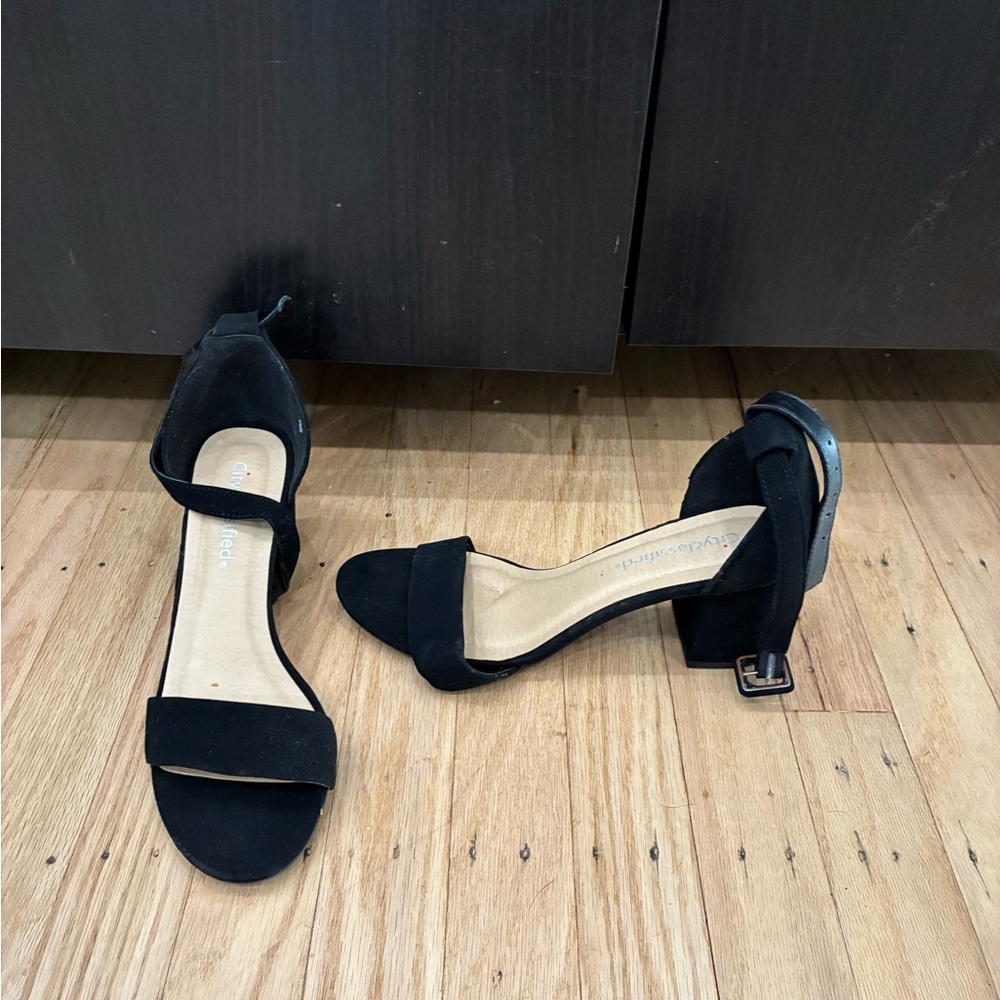 Cityclassified Black Open-Toe Ankle-Strap Block Heels